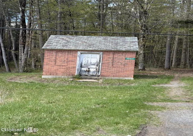 Homes for sale in Dresden, NY | 34 North Rd, Dresden, NY 12819 | MLS# 202619898