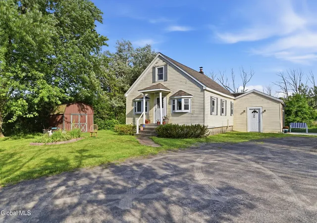 4th image of 14083 Duanesburg Rd, Duanesburg, NY 12053 | MLS# 202619835