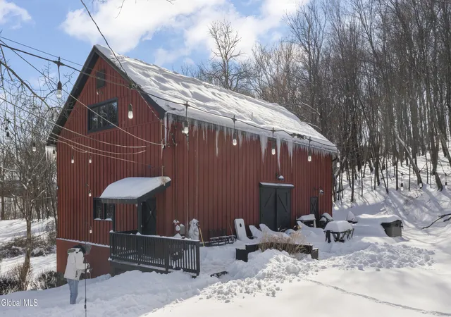 Homes for sale in Copake, NY | 192 Lakeview Rd, Copake, NY 12521 | MLS# 202619801