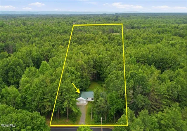 1st image of 480 Honeywell Corners Rd, Broadalbin, NY 12025 | MLS# 202620482