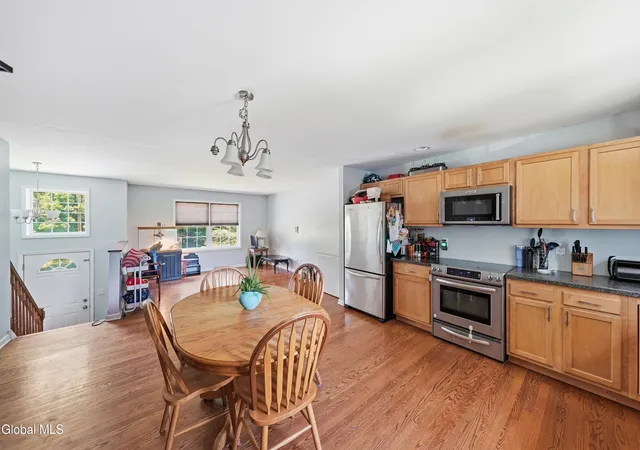 4th image of 14 Booth St, Colonie, NY 12205 | MLS# 202620458