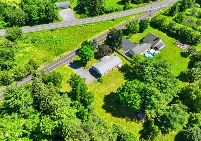 36th image of 103 Smith Road, Mechanicville, NY 12118 | MLS# 202619873