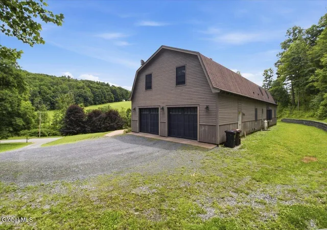Homes for sale in Hoosick, NY | 170 Ball St Ext, Hoosick, NY 12090 | MLS# 202620391