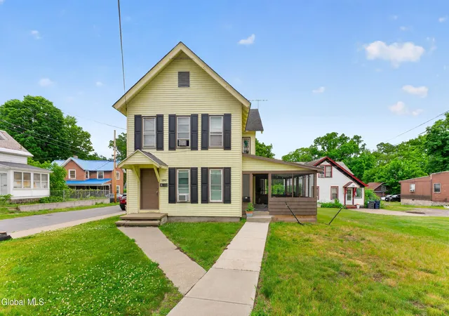 3rd image of 190 South St, Glens Falls, NY 12801 | MLS# 202619922