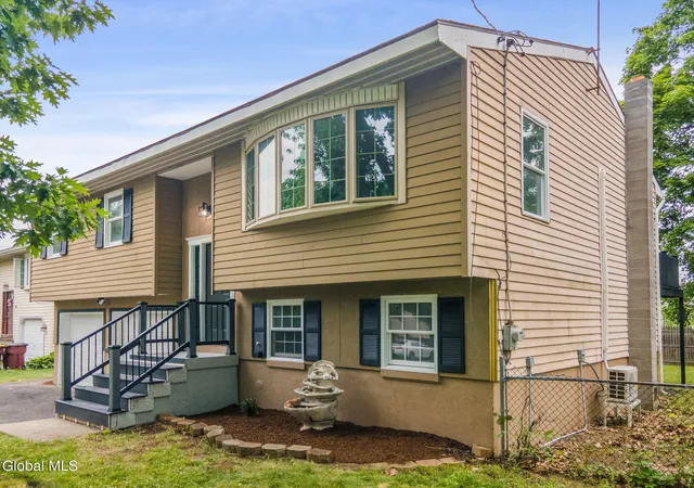 3rd image of 62 Green Island Ave, Colonie, NY 12110 | MLS# 202620411
