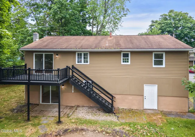 5th image of 62 Green Island Ave, Colonie, NY 12110 | MLS# 202620411