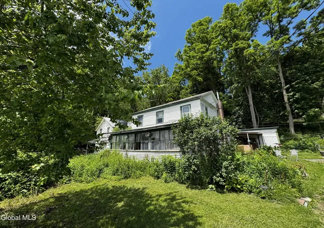 Photo 1 of Single family home for sale at 21 River Rd, Buskirk, NY 12028 | MLS# 202620038 | Listing updated on 2026-09-08