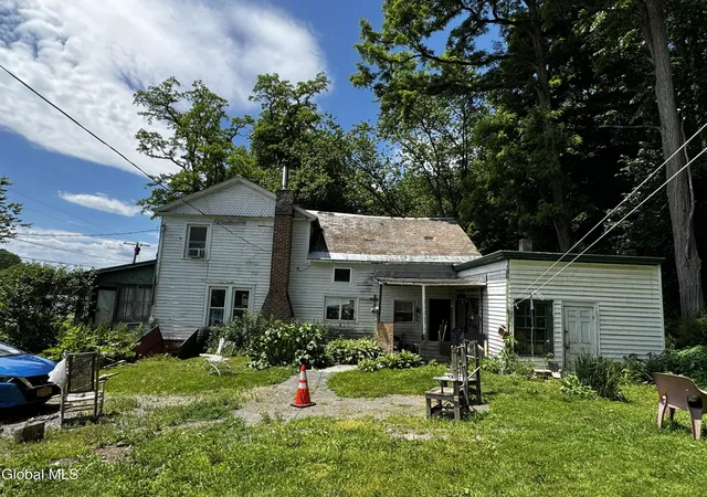 Photo 4 of Single family home for sale at 21 River Rd, Buskirk, NY 12028 | MLS# 202620038 | Listing updated on 2026-09-08