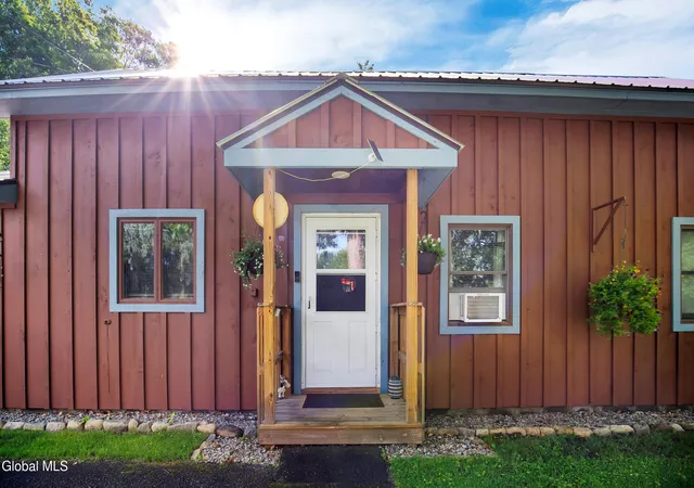4th image of 40 Lake Tour Rd, Lake Luzerne, NY 12846 | MLS# 202620026