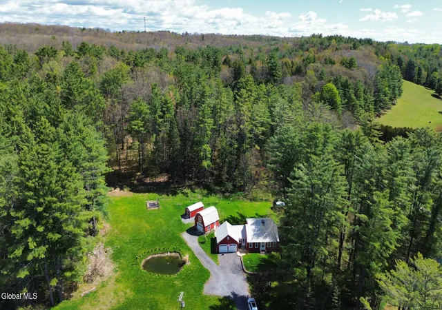 3rd image of 192 Steele Ave Ext, Gloversville, NY 12078 | MLS# 202620003