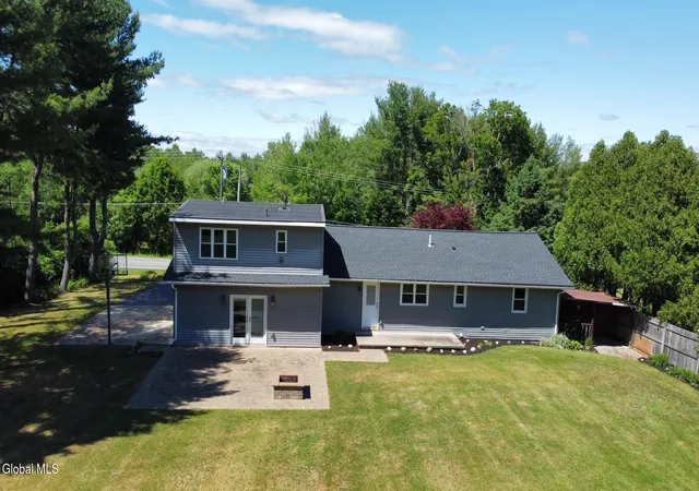 Homes for sale in Glenville, NY | 36 Snake Hill Rd, Glenville, NY 12302 | MLS# 202619981