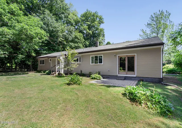 4th image of 1141 Meadowdale Rd, Altamont, NY 12009 | MLS# 202619969