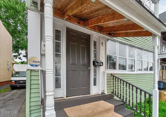 Photo 2 of Sale Pending at 302 2nd Avenue, Albany, NY 12209 | MLS# 202620550 | Listing updated on 2026-07-23