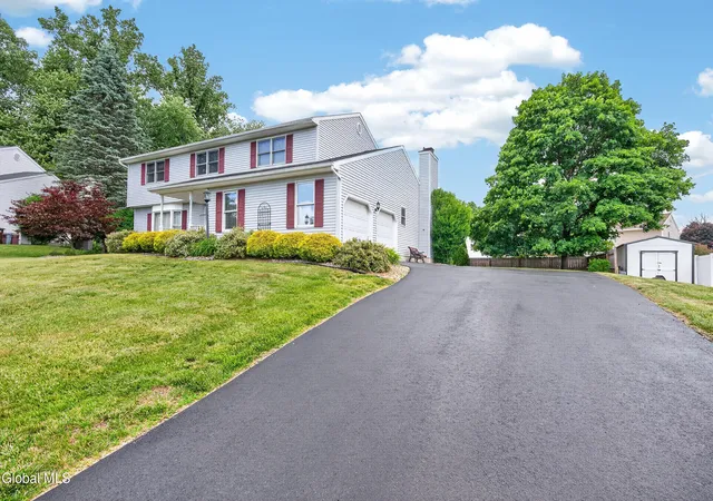 3rd image of 44 Mallard Rd, Bethlehem, NY 12077 | MLS# 202620238