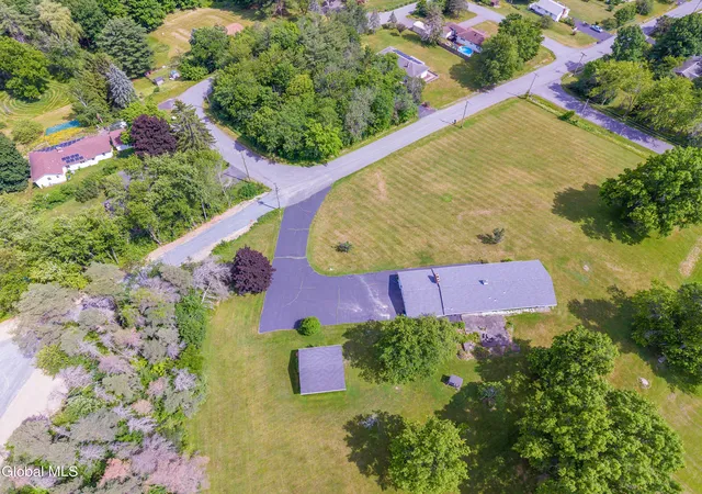 31st image of 53 Sharon Ln, Schodack, NY 12063 | MLS# 202620200