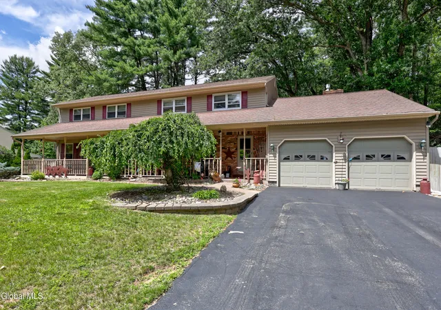 Homes for sale in Wilton, NY | 4 Pine Knoll Dr, Wilton, NY 12866 | MLS# 202620430