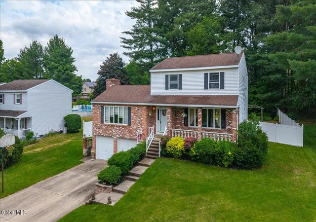 4th image of 39 Baker Dr, Northumberland, NY 12831 | MLS# 202620181
