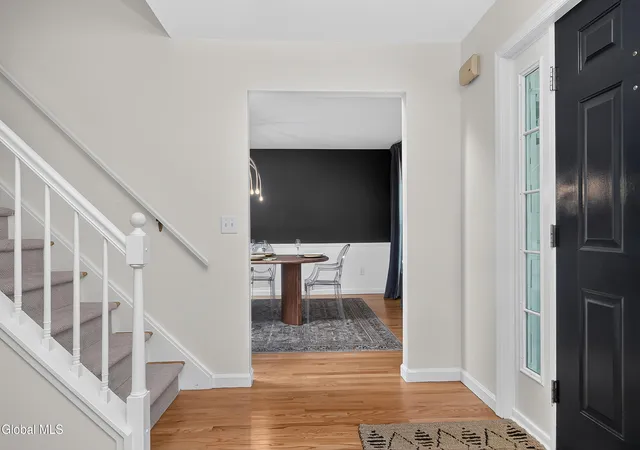 4th image of 1 Birch Hill Ct, Clifton Park, NY 12019 | MLS# 202621211