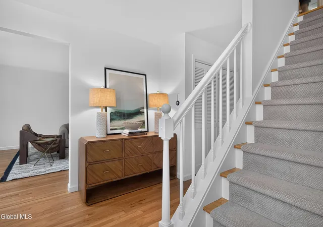 5th image of 1 Birch Hill Ct, Clifton Park, NY 12019 | MLS# 202621211