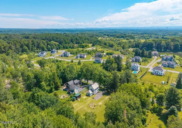 20th image of 67 Hilton Rd, Slingerlands, NY 12159 | MLS# 202620324