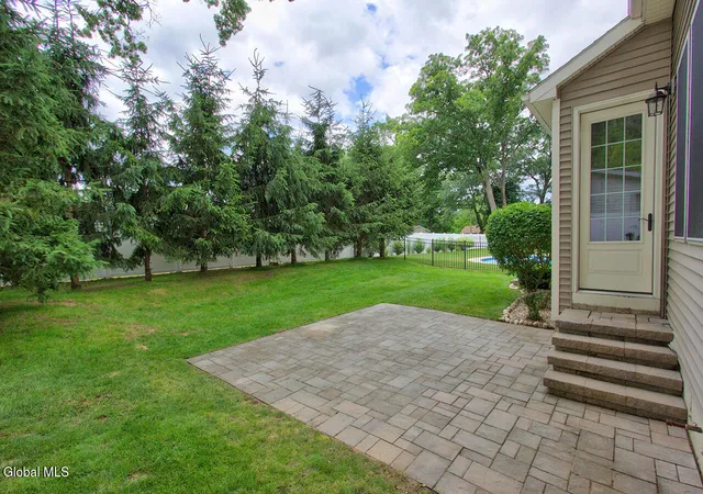 Photo 3 of Single family home for sale at 7 Mckenzie Way, Saratoga Springs, NY 12866 | MLS# 202620231 | Listing updated on 2026-09-16
