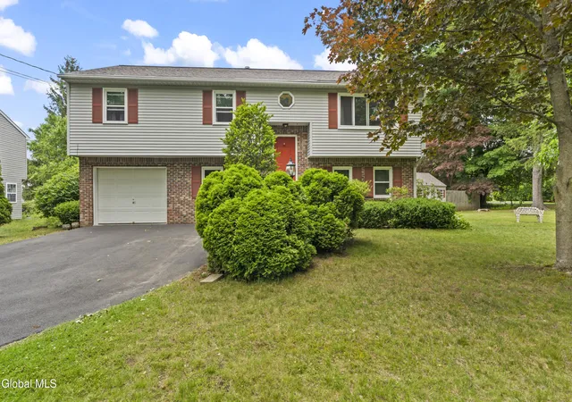 41st image of 22 Altamont Ave, Colonie, NY 12205 | MLS# 202620214