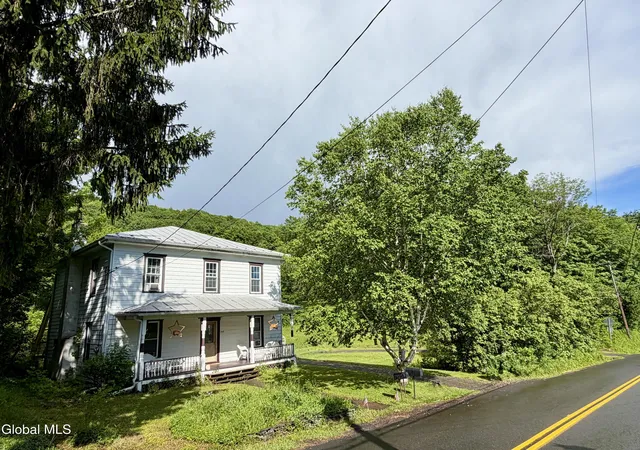 Photo 3 of Single family home for sale at 218 County Hwy 38, Worcester, NY 12064 | MLS# 202620229 | Listing updated on 2026-08-19