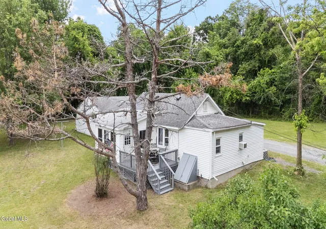 Homes for sale in East Greenbush, NY | 5 Wanzer Ave, East Greenbush, NY 12144 | MLS# 202620253