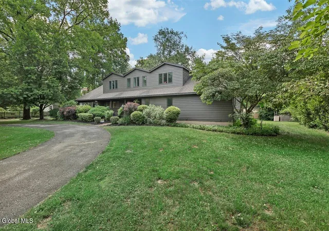 5th image of 758 Feura Bush Rd, Bethlehem, NY 12054 | MLS# 202620221