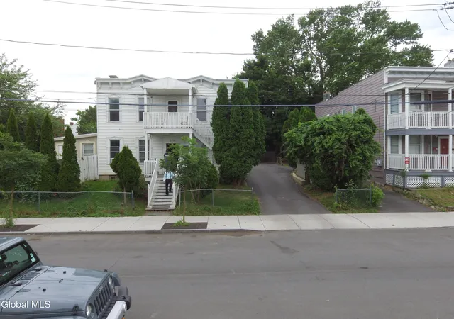10th image of 518 Hudson Ave, Albany, NY 12203 | MLS# 202620241