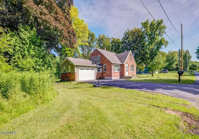 Homes for sale in Glenville, NY | 145 Haigh Rd, Glenville, NY 12302 | MLS# 202620534