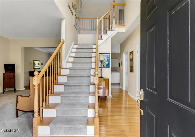 4th image of 31 Ivywood Dr, Bethlehem, NY 12158 | MLS# 202620419