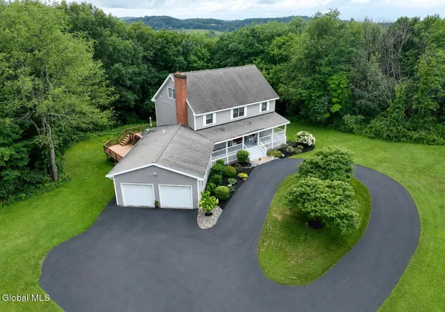 Homes for sale in Brunswick, NY | 119 Menemsha Ln, Brunswick, NY 12198 | MLS# 202621240