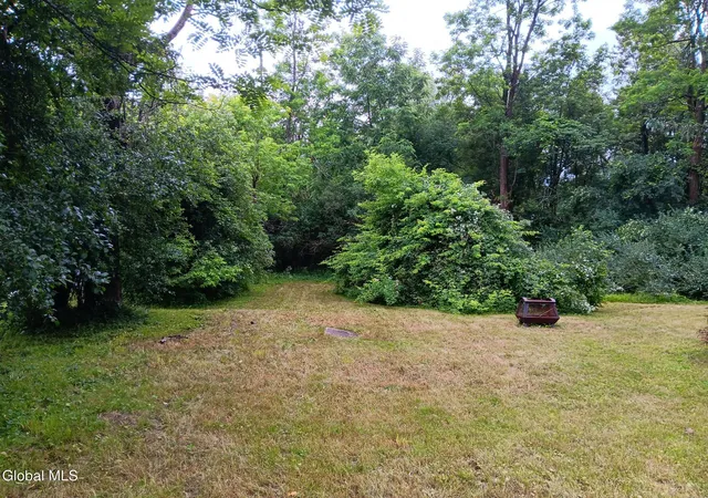 15th image of 352 Hillside Rd, Pattersonville, NY 12137 | MLS# 202620315