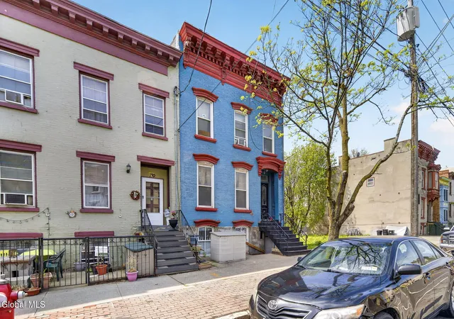 2nd image of 192 Clinton Ave, Albany, NY 12210 | MLS# 202620320