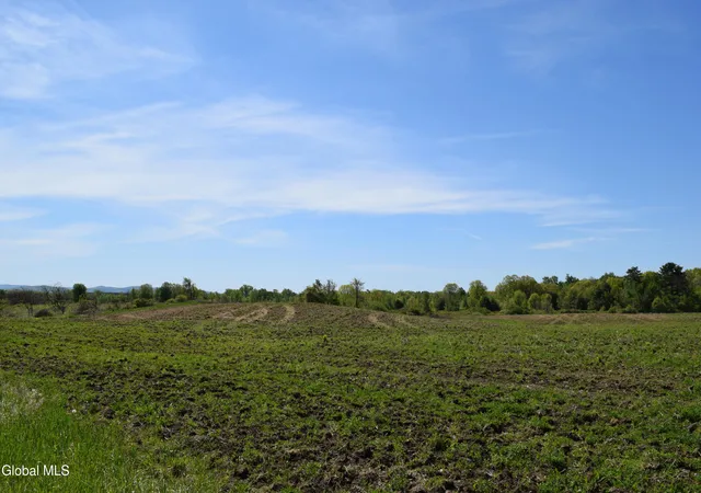 Photo 4 of House for sale at 115 Farm To Market Rd, Mechanicville, NY 12118 | MLS# 202620342 | Listing updated on 2026-07-27