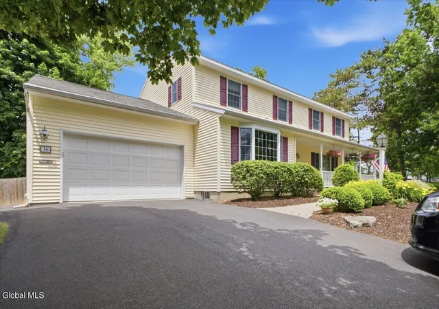 4th image of 36 Clarendon Rd, Albany, NY 12203 | MLS# 202620547