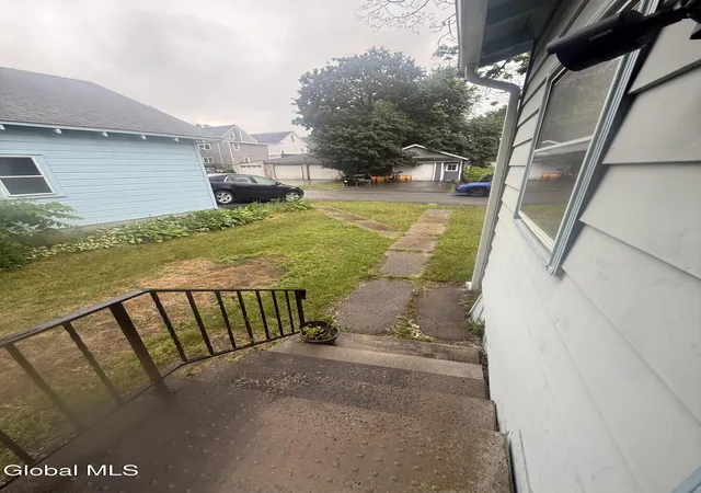23rd image of 1741 Avenue H, Schenectady, NY 12304 | MLS# 202620332