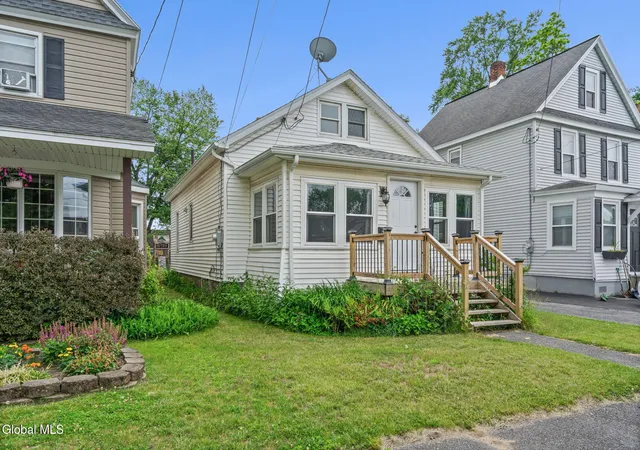 33rd image of 2726 Denver Ave, Rotterdam, NY 12306 | MLS# 202620493