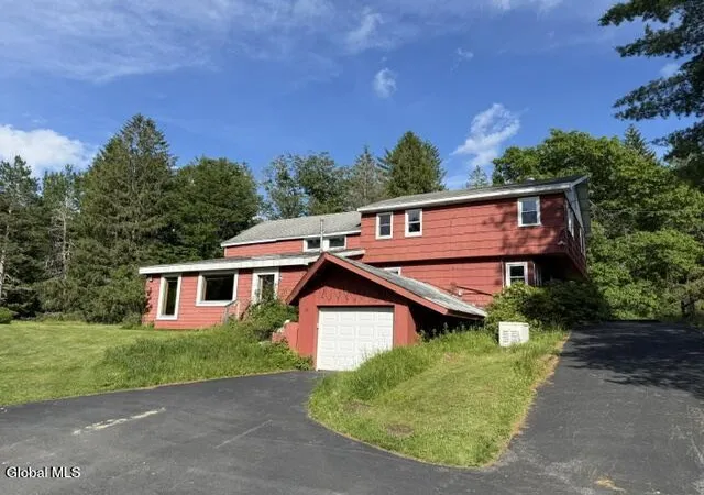 Homes for sale in Sand Lake, NY | 28 Starcrest Dr, Sand Lake, NY 12153 | MLS# 202620354