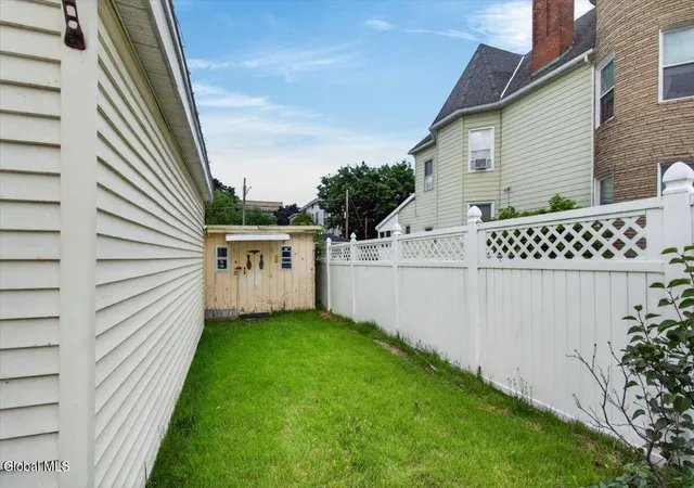 22nd image of 187 Park Ave, Cohoes, NY 12047 | MLS# 202620363