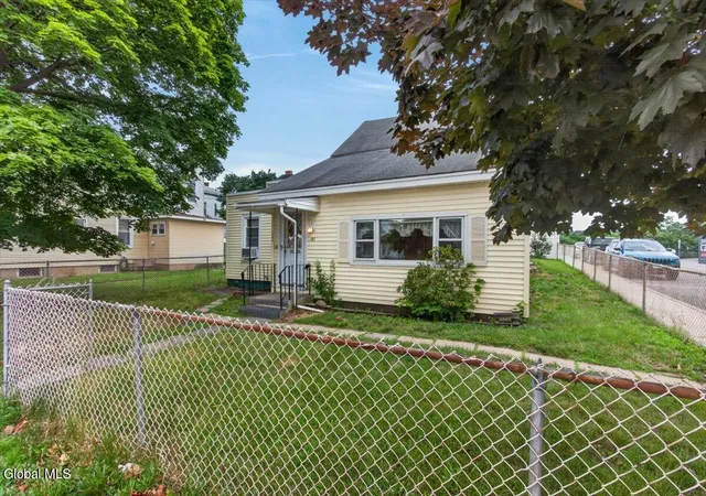 2nd image of 187 Park Ave, Cohoes, NY 12047 | MLS# 202620363