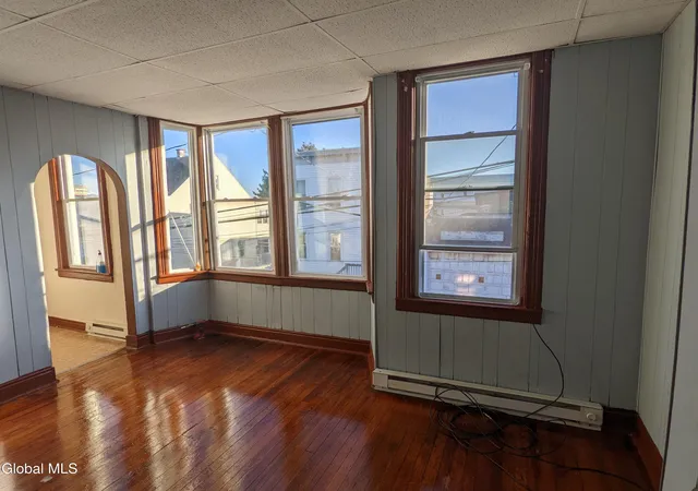4th image of 31 South St, Albany, NY 12204 | MLS# 202620357