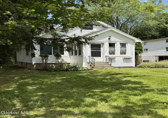 1st image of 34 Hamilton St, Guilderland, NY 12084 | MLS# 202620387