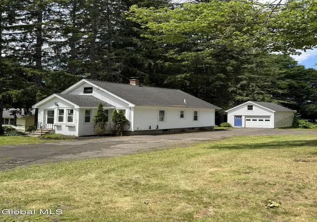 2nd image of 34 Hamilton St, Guilderland, NY 12084 | MLS# 202620387
