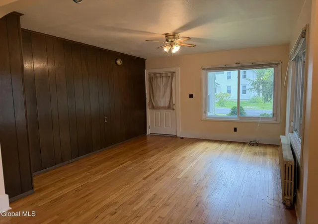 Photo 3 of Single family home for sale at 34 Hamilton St, Guilderland, NY 12084 | MLS# 202620387 | Listing updated on 2026-10-09