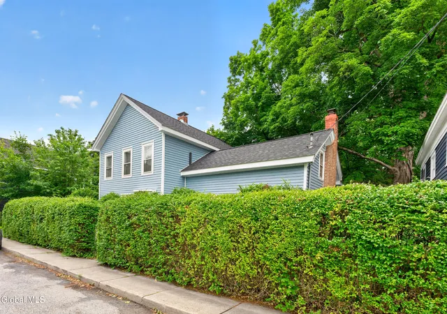 4th image of 157 Church St, Hoosick Falls, NY 12090 | MLS# 202620679