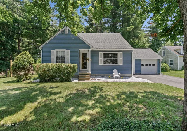 1st image of 7 Pinewood Rd, Guilderland, NY 12084 | MLS# 202621390