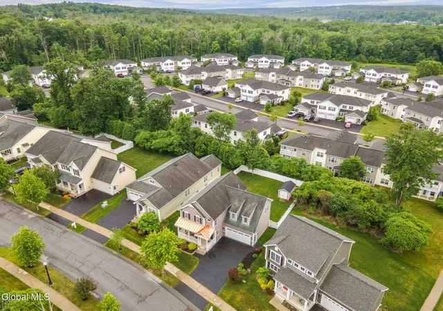 49th image of 6 Stone Bridge Dr, Ballston Lake, NY 12019 | MLS# 202620509