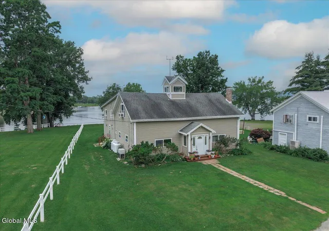 Homes for sale in Broadalbin, NY | 791 County Hwy 110, Broadalbin, NY 12025 | MLS# 202621286